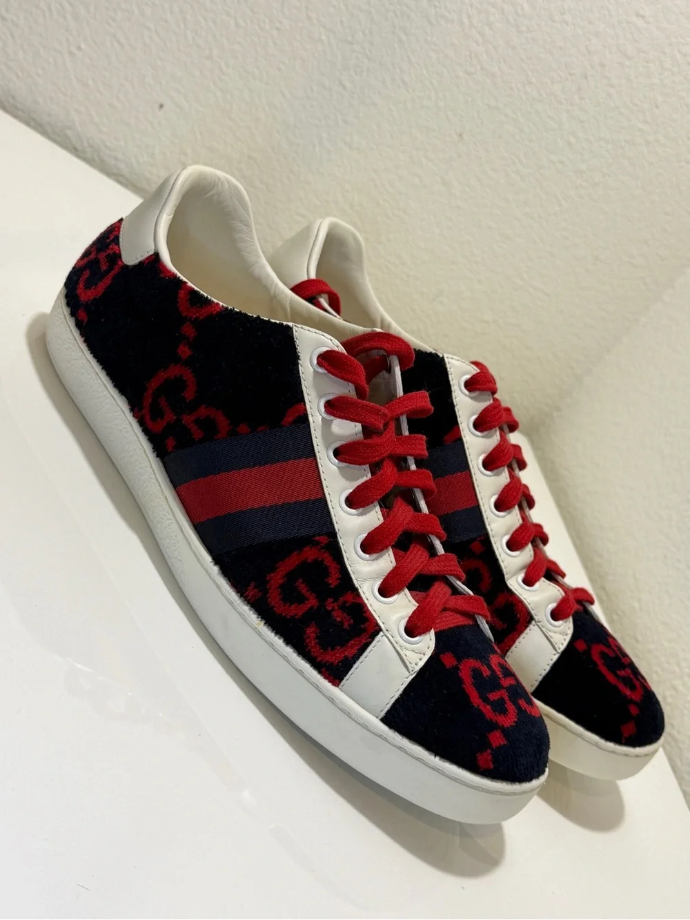 Gucci Ace Sneakers - Red & Blue - Authentic - Women’s 39 (US 9) Authentic